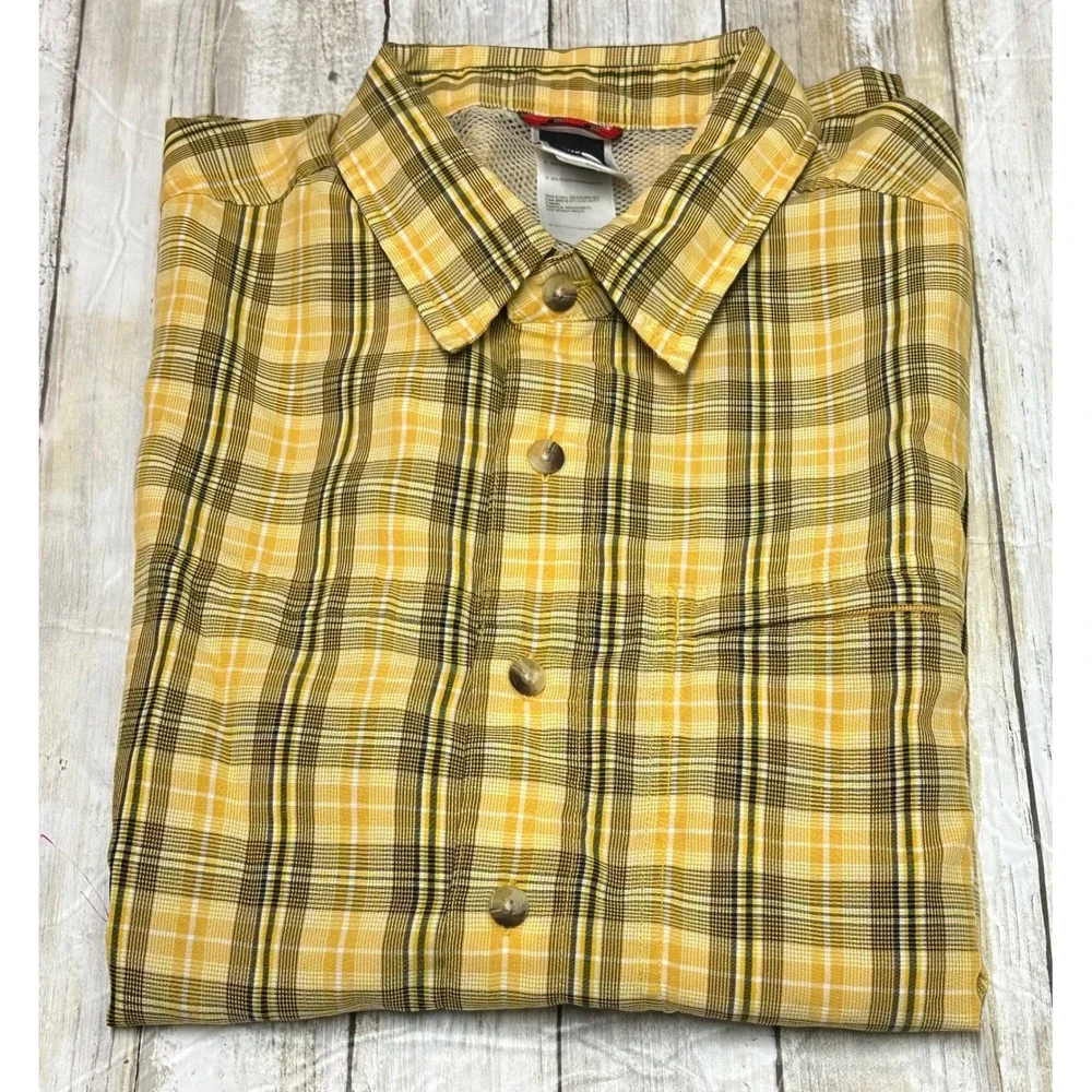 The North Face Mens Yellow Plaid Short Sleeve Button Up Hiking Shirt Large